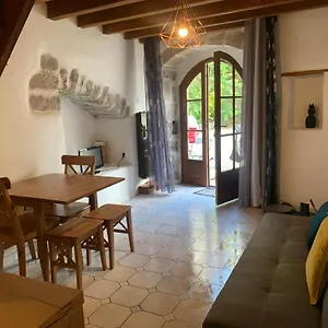 Petite Maison 3* Centre-village Hébergement de vacances